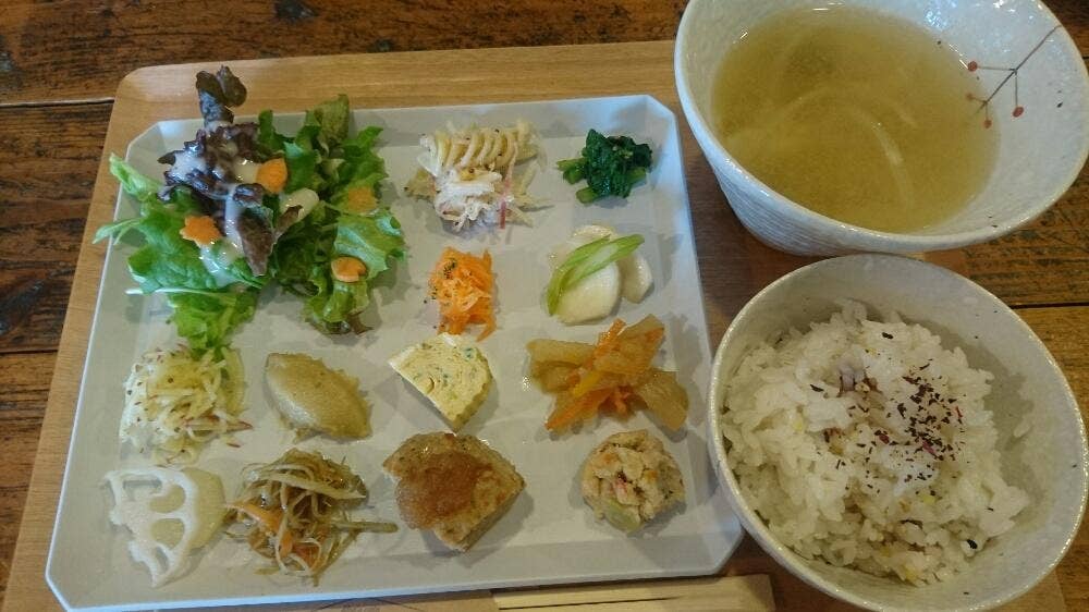 りとるがぁでん萌flower&cafe