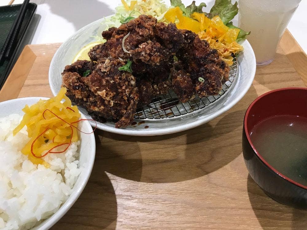 いわいたけし丼 アリオ市原