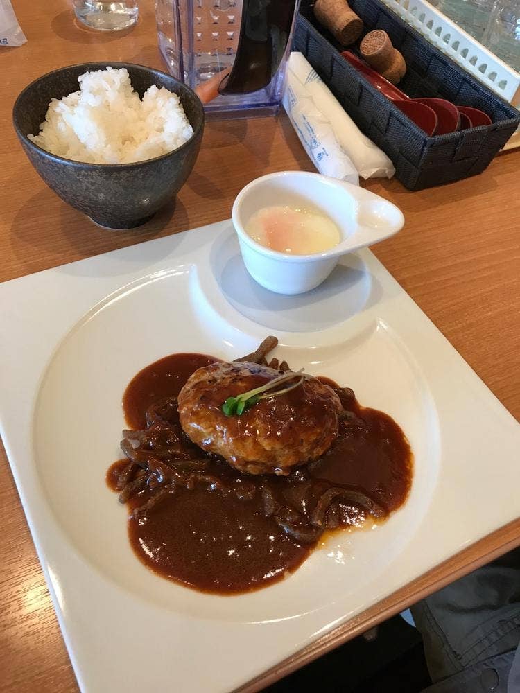 洋食バル マカロニ食堂