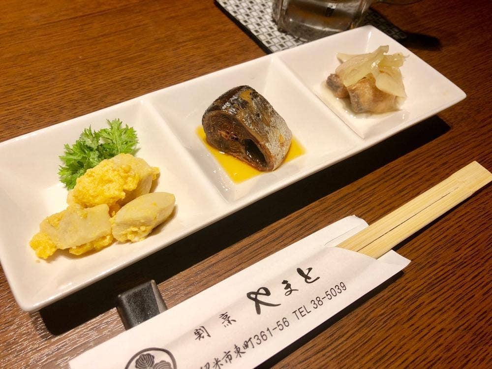 割烹 やまと 路地裏