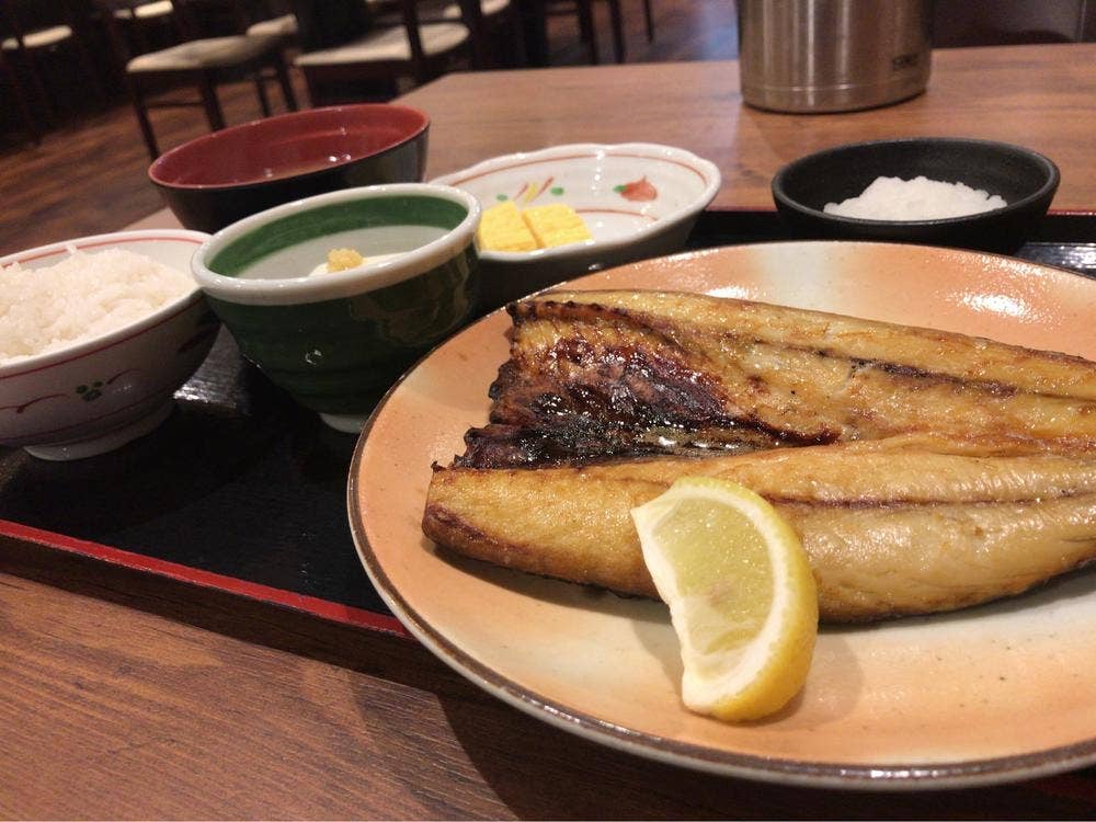 街かど屋 南森町店