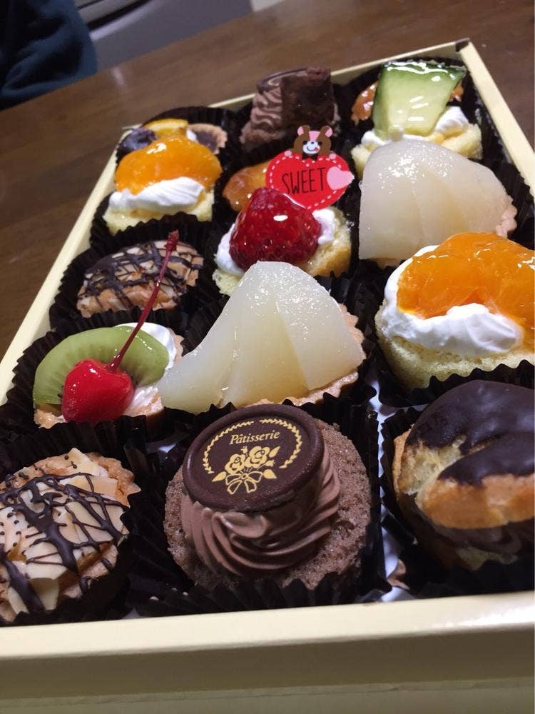 菓子工房 エクレール
