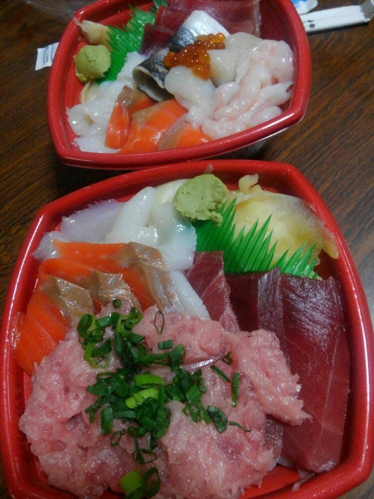 丼丸どんどん つつじヶ丘店