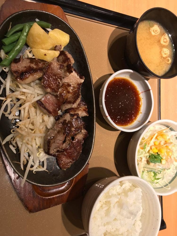 やよい軒 京都八幡店