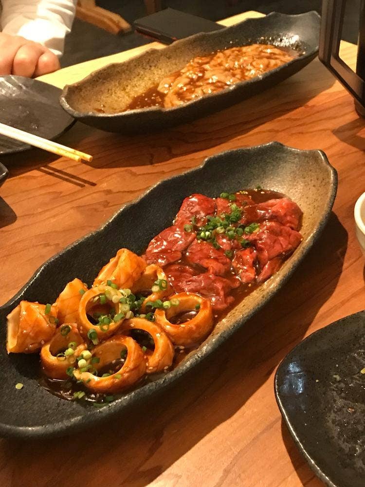 炭火焼肉 絆繁