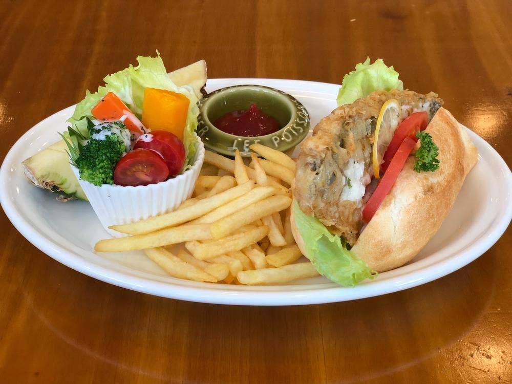 シルバーレイククラブ プラスティー