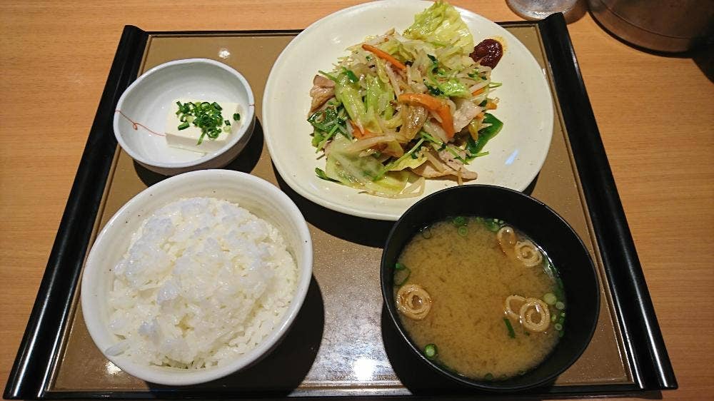 やよい軒 ライフガーデン仁戸名店