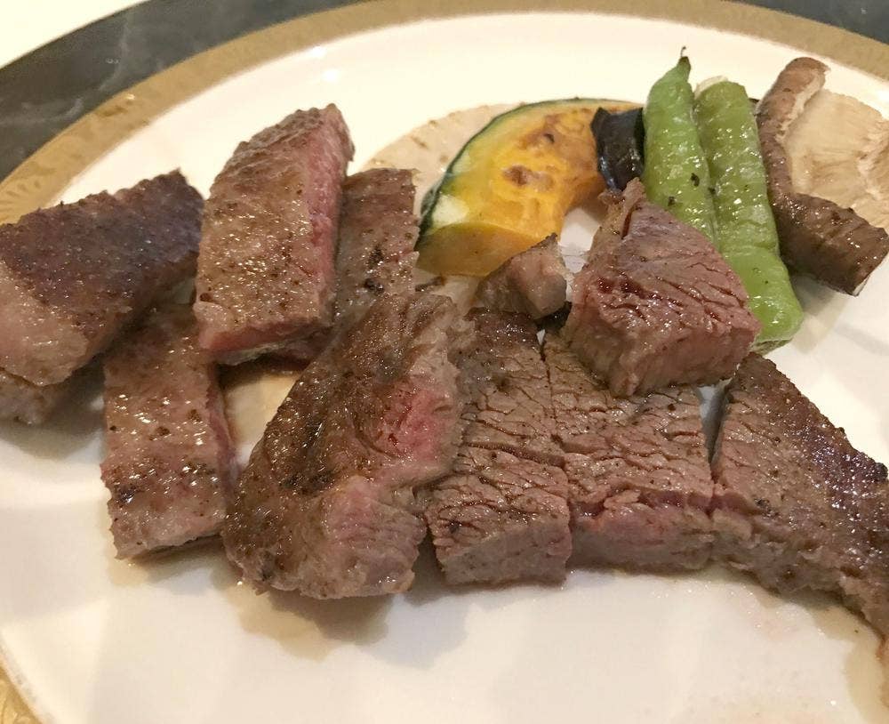 鉄板焼ダイニング 極