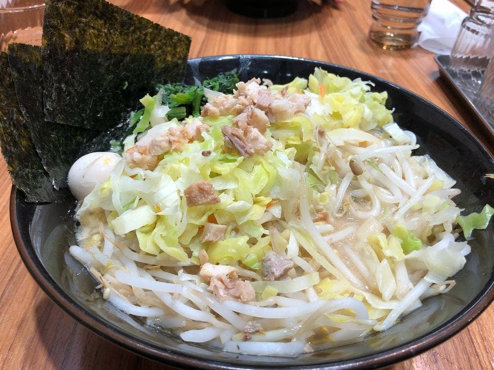 横浜家系 壱角屋 新宿5丁目店