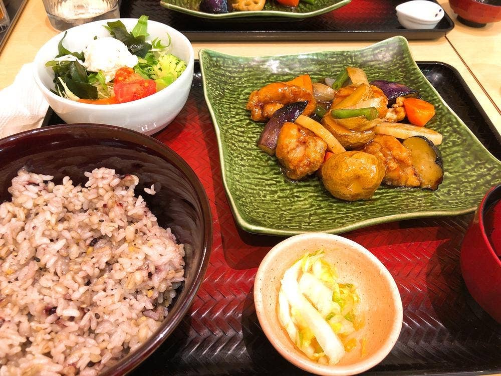 大戸屋ごはん処 イオン鎌取店