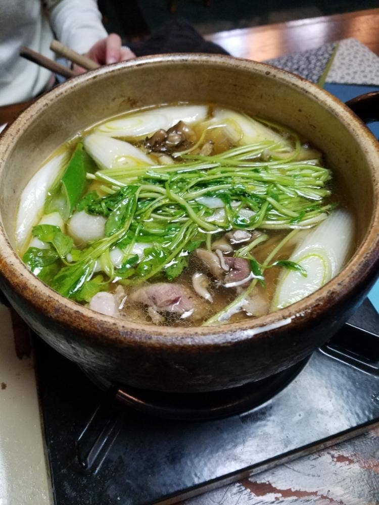 炭火焼居酒屋 なんでやねん