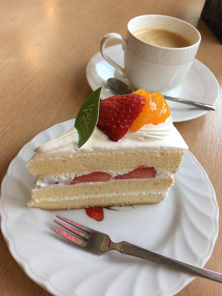 パルファン朝日町店