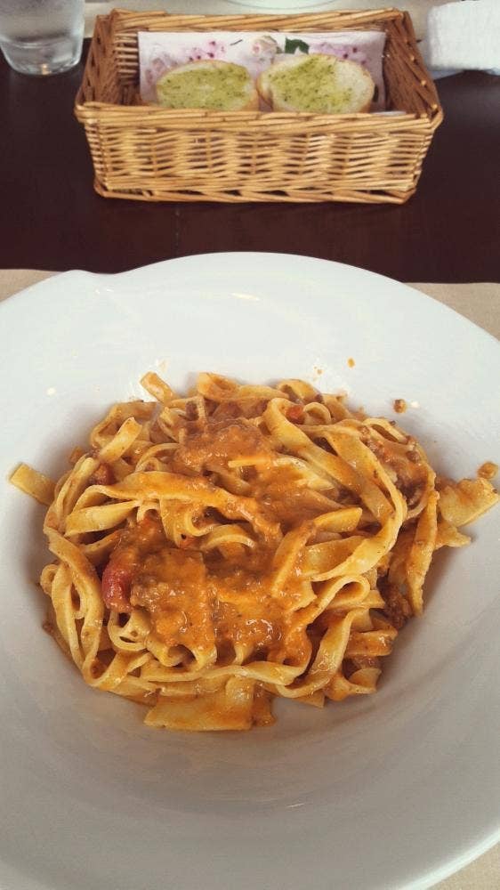 タヴォラアミーカ榮楽亭