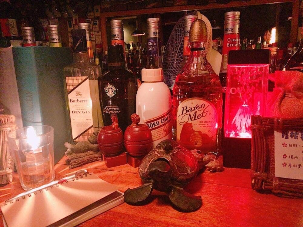 BAR 屋根裏