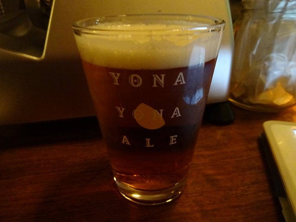 LA ROSE standing bar & cafe