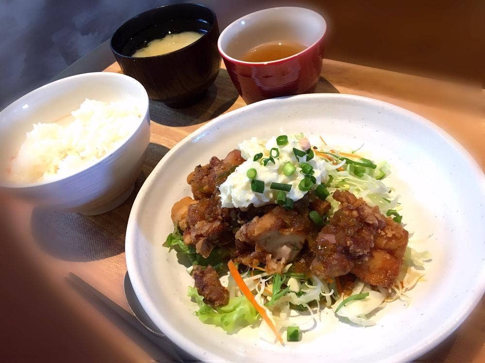 福岡国際大学・福岡女子短期大学 学生食堂