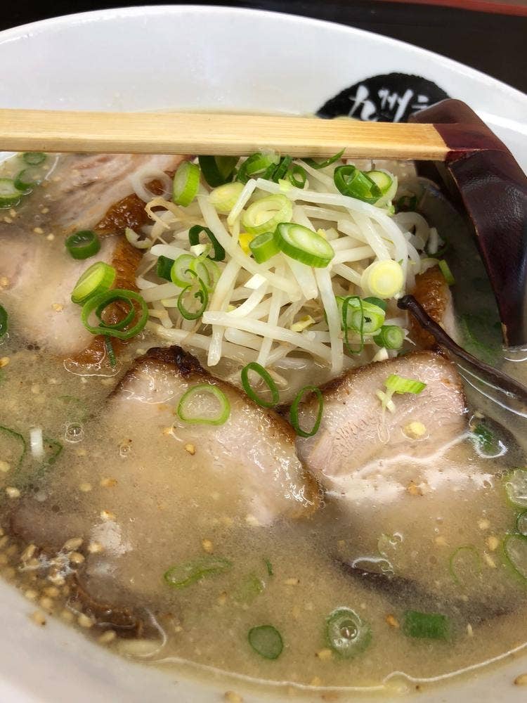 九州ラーメンくろちゃん