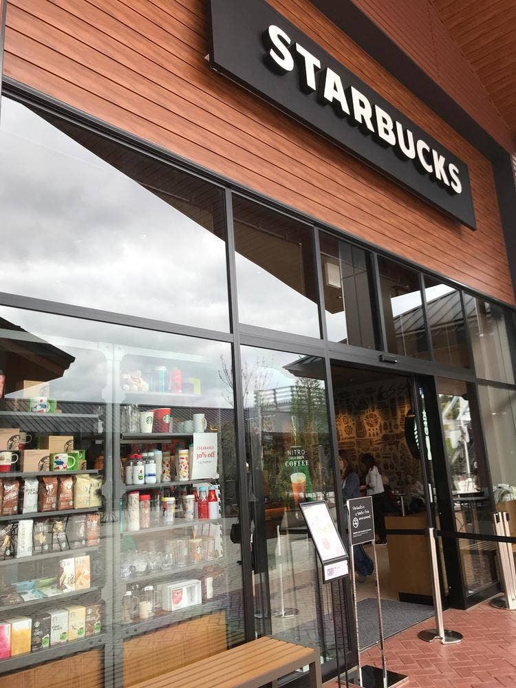 スターバックス コーヒー ジ アウトレット広島店