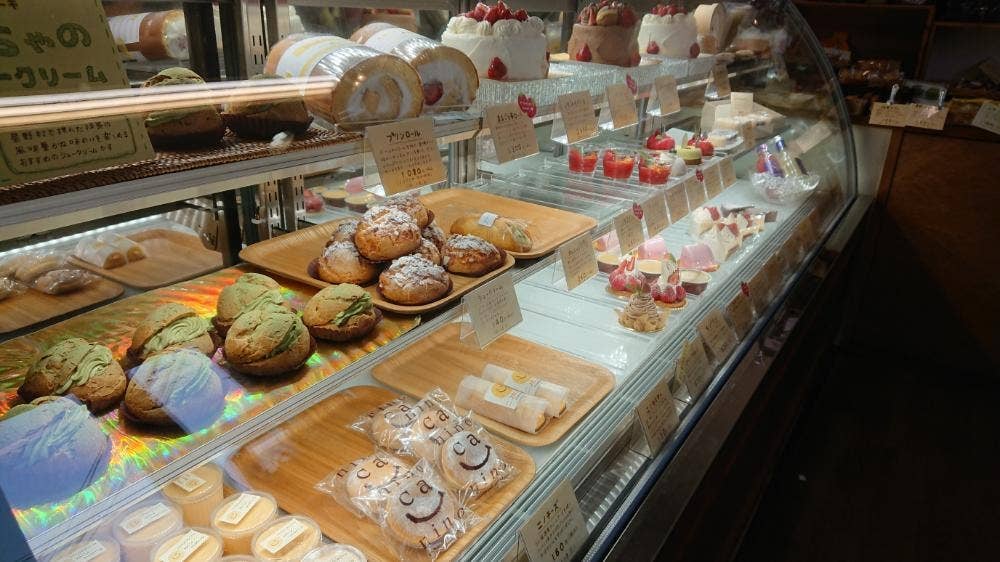 洋菓子店ニノカニーノ