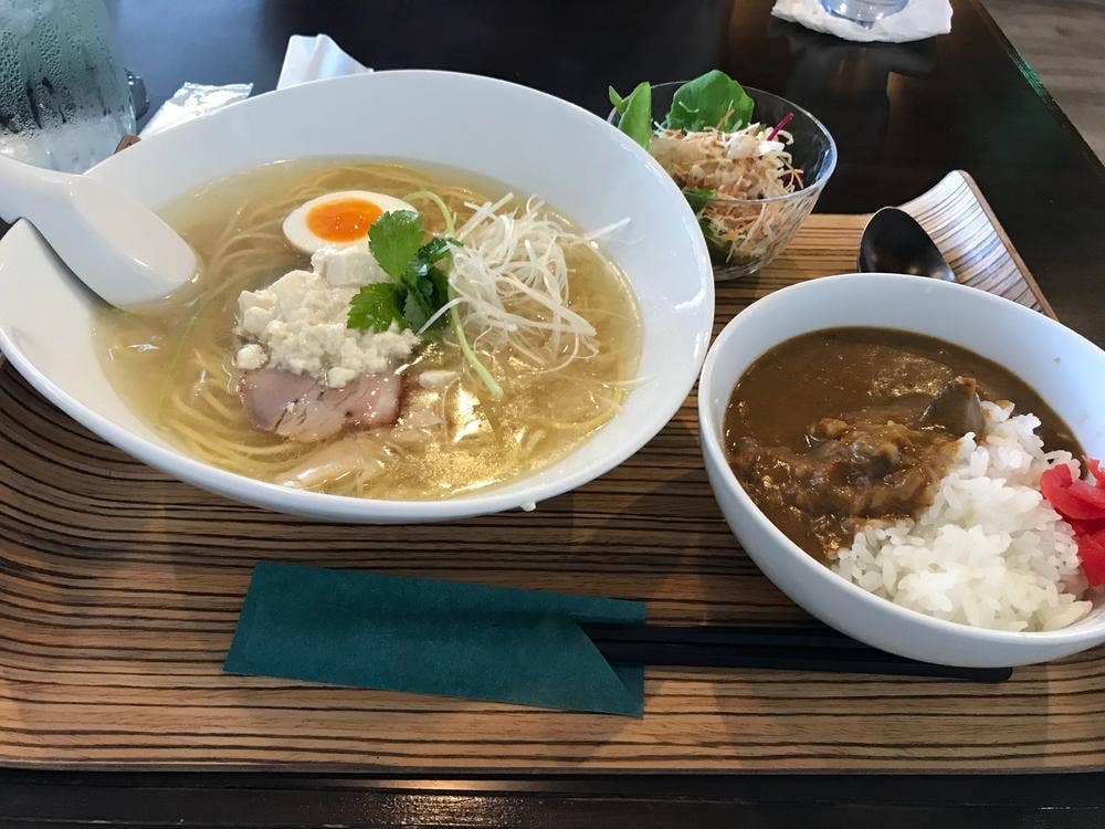 旬彩らーめん ひと葉