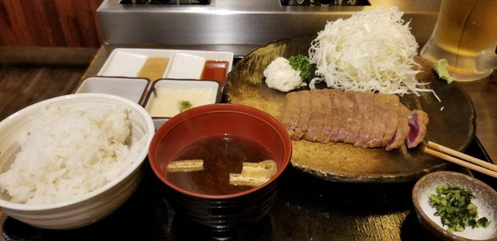 牛かつ もと村 アルタ裏店