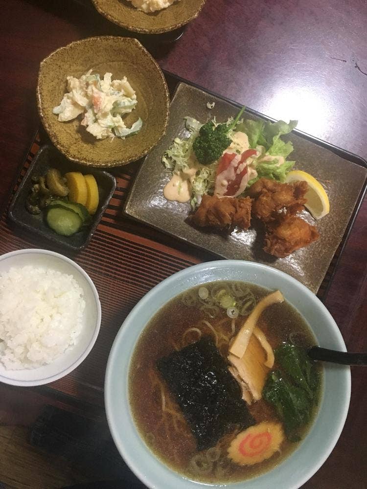 はまや食堂