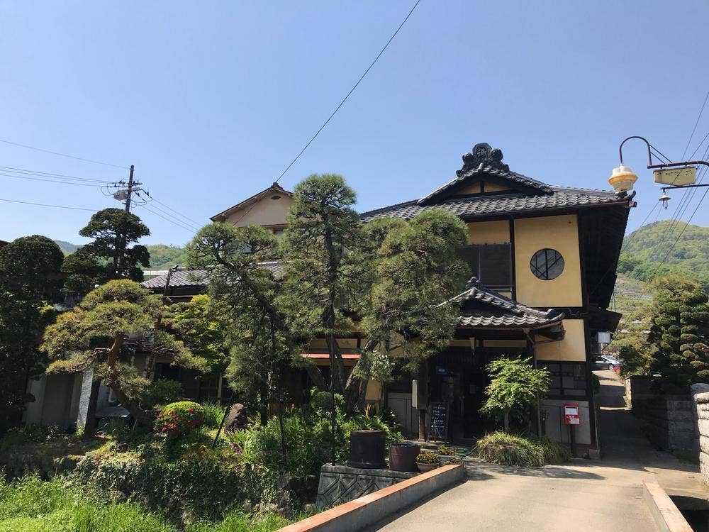岩下温泉旅館 別館 カフェ