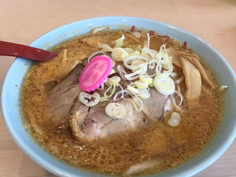 ラーメンさんぱち 石山店