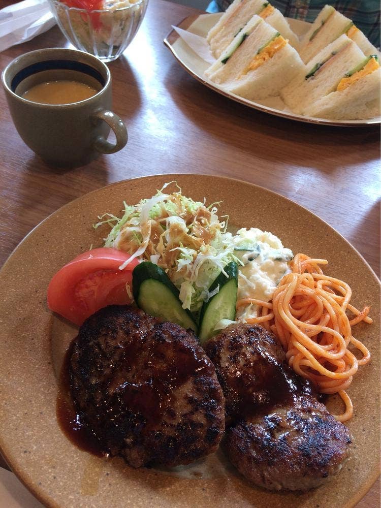 Tiffany coffee & flower