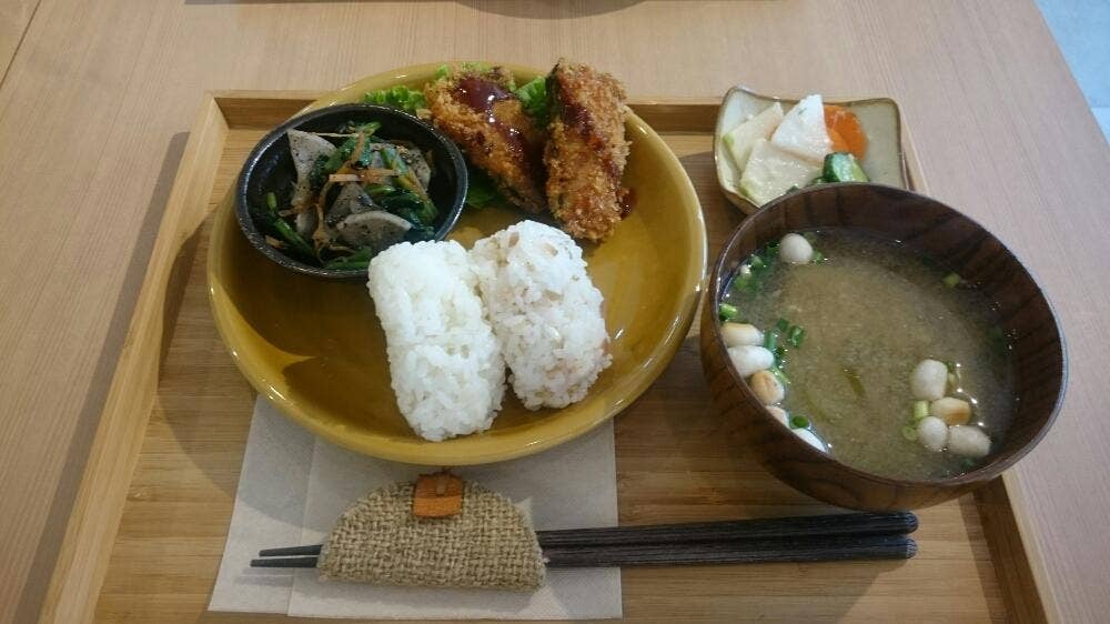Hito-tsuひとつながるカフェ