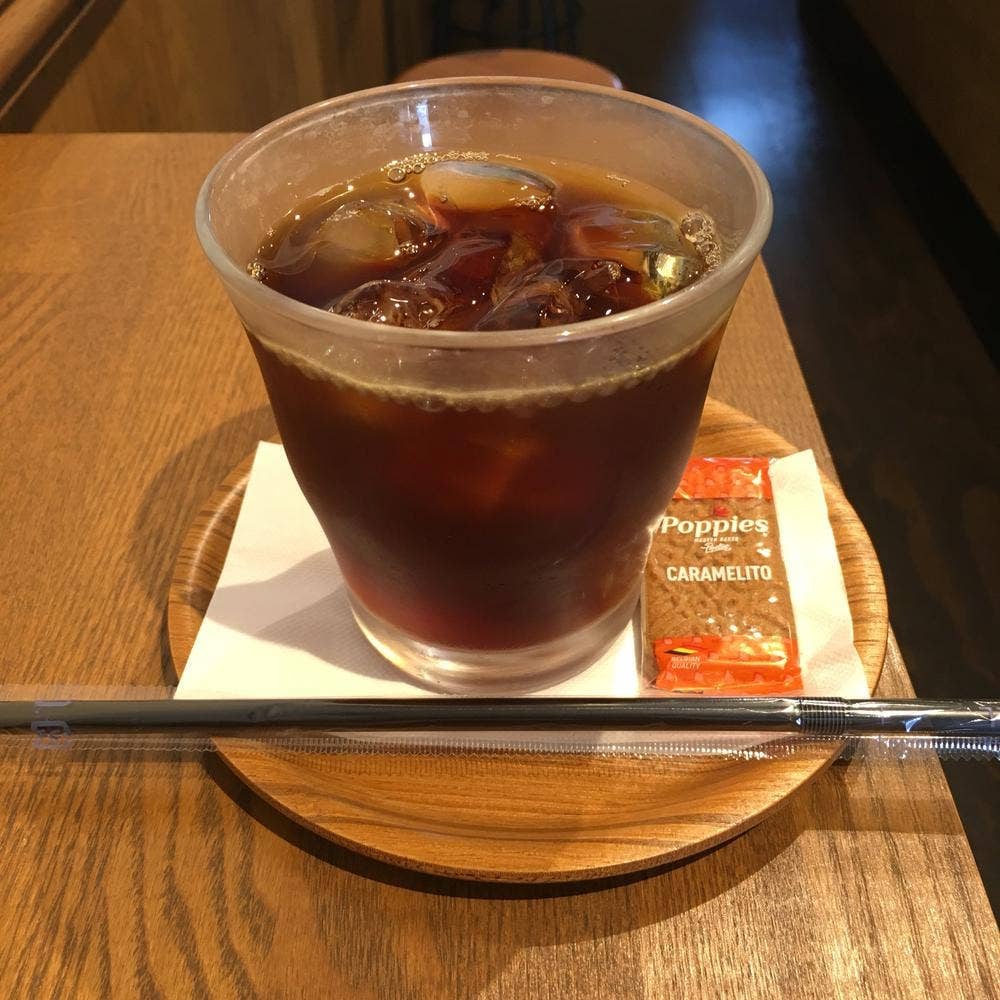 CROSSING COFFEE ROASTERY