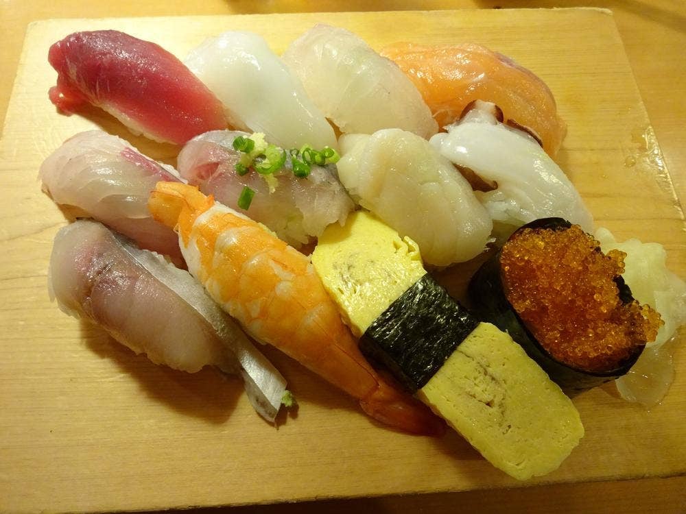 や台ずし 箱崎駅前町