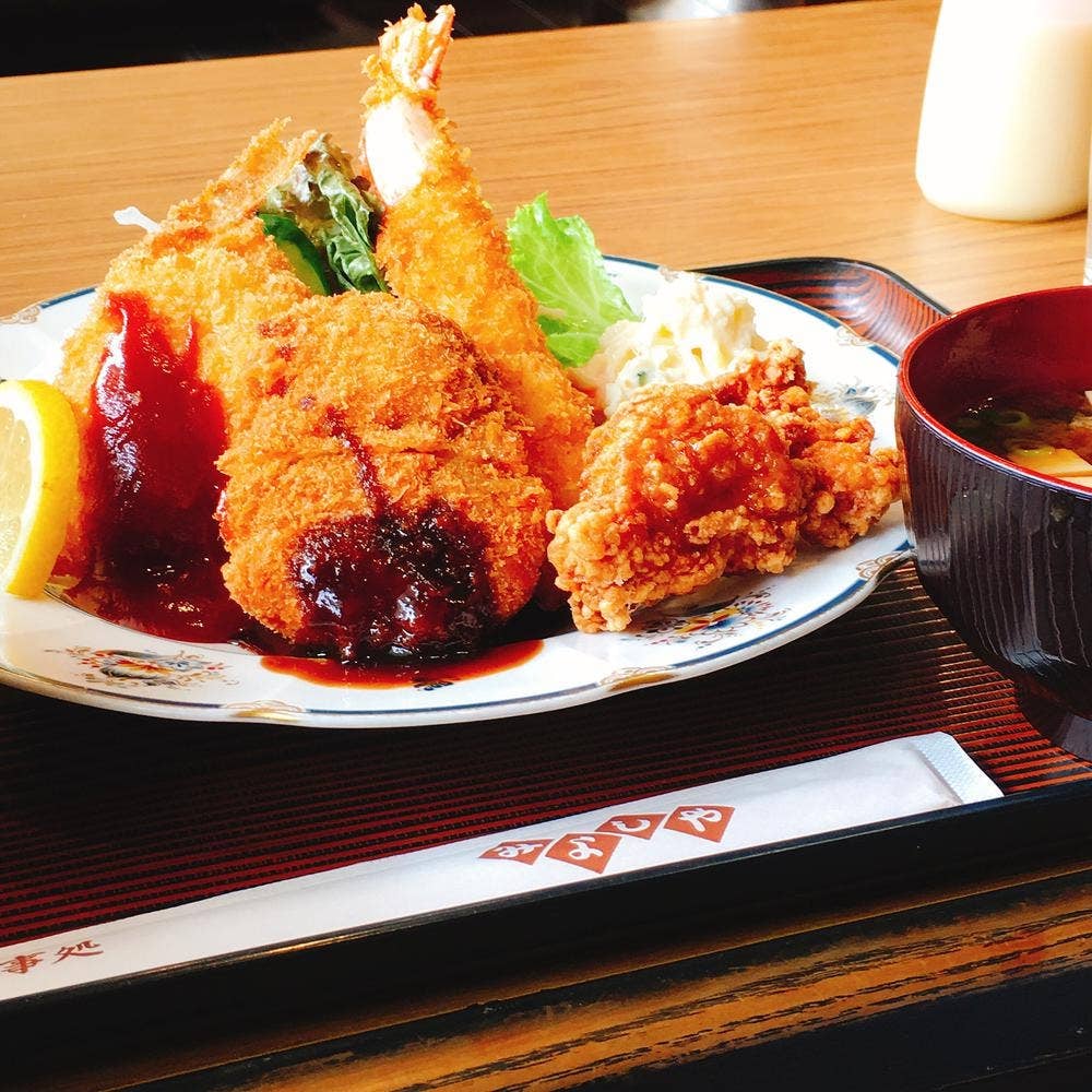 食事処 みよしや