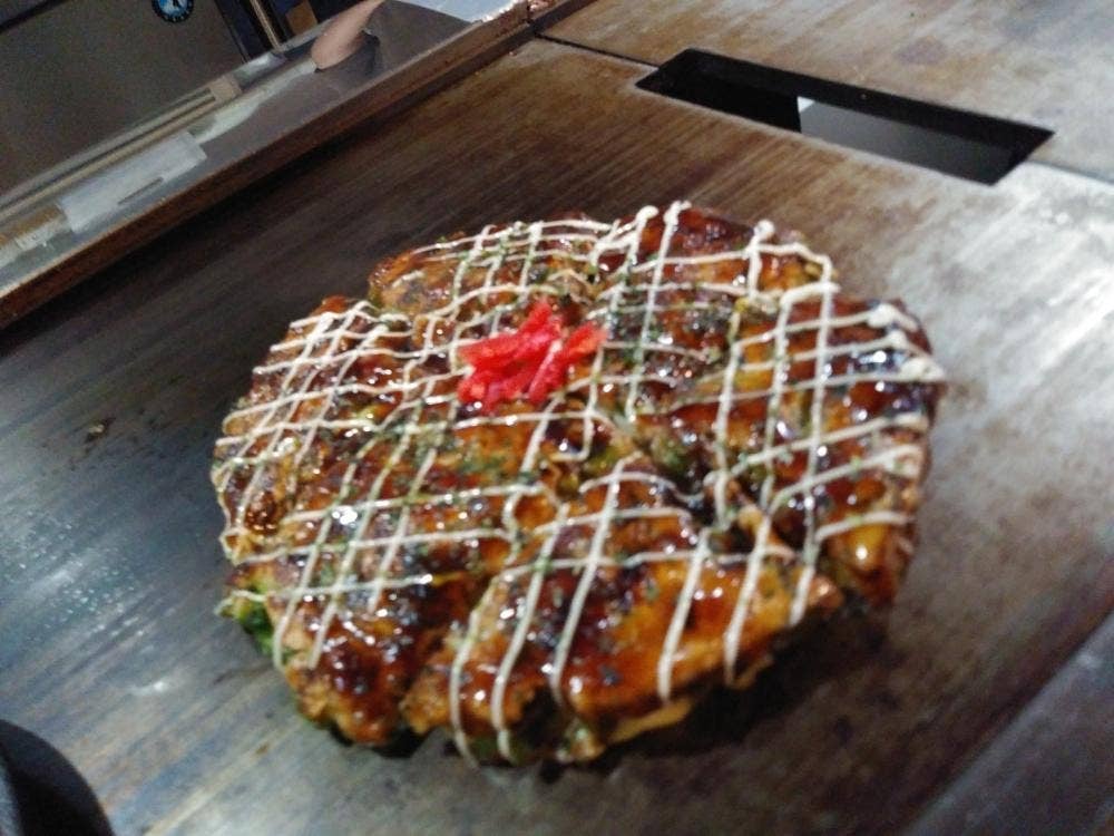 大阪鉄板焼しんたろう