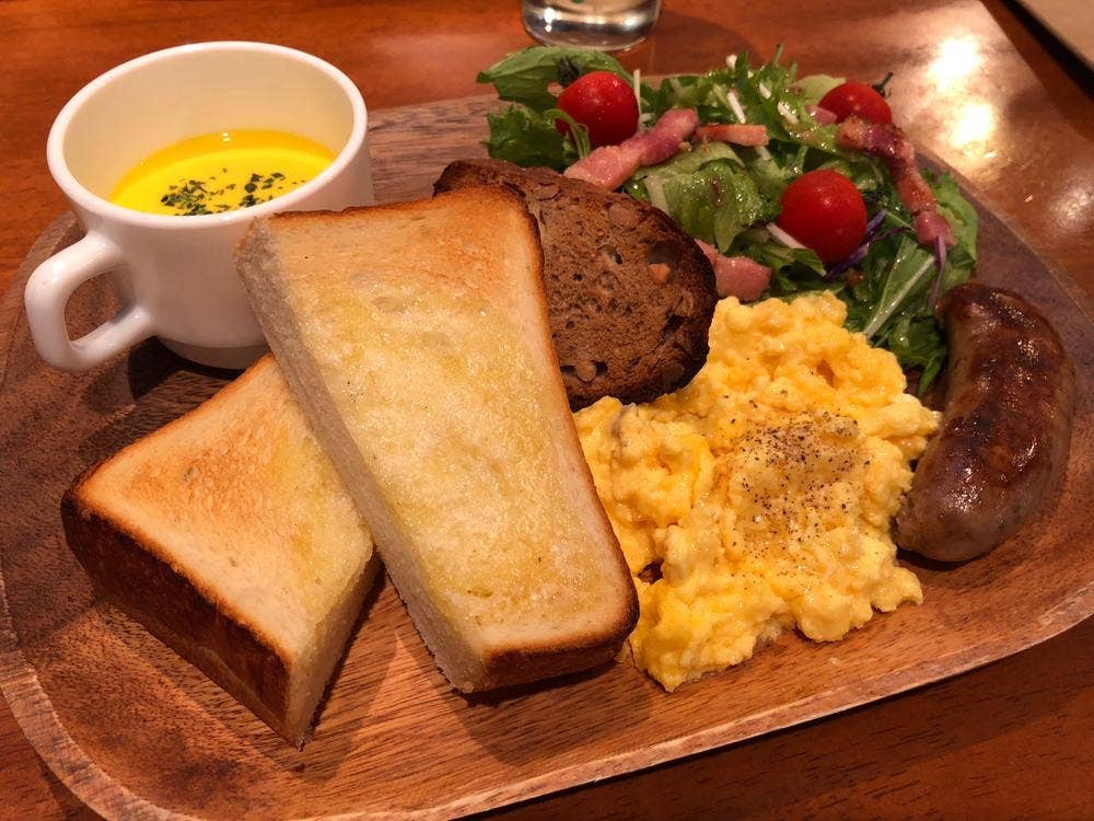 five feet cafe's