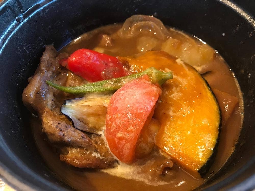 ベーカリーカフェ & ダイニング カフェキャパトル