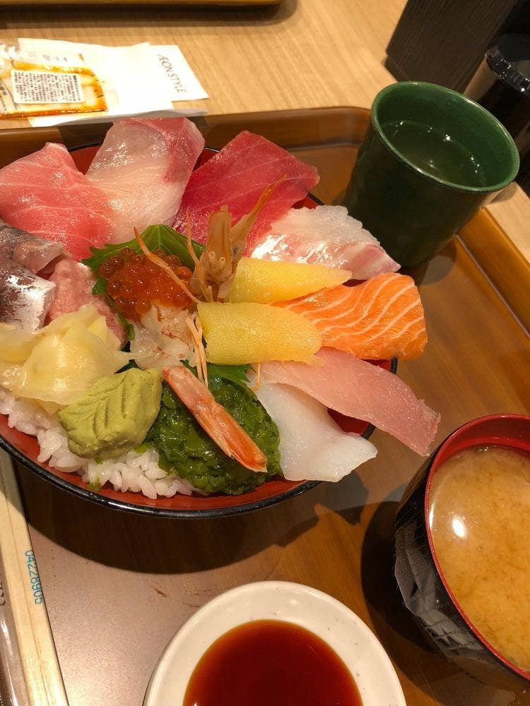 お食事処 魚魚彩 イオンスタイル西風新都店