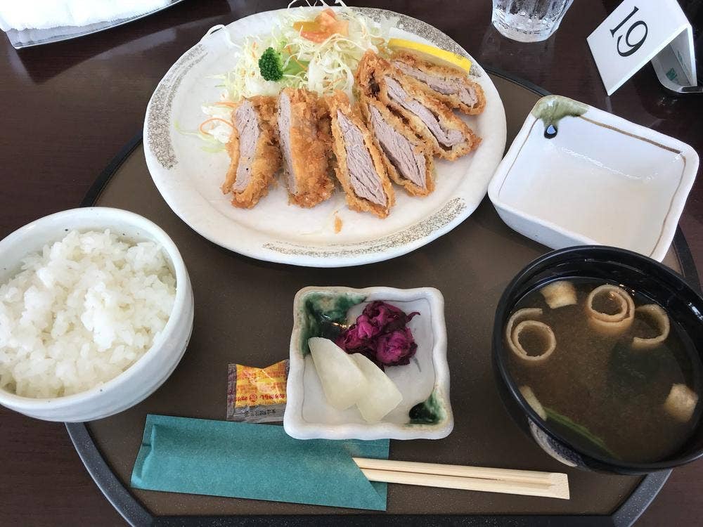 レストラン オーヴ