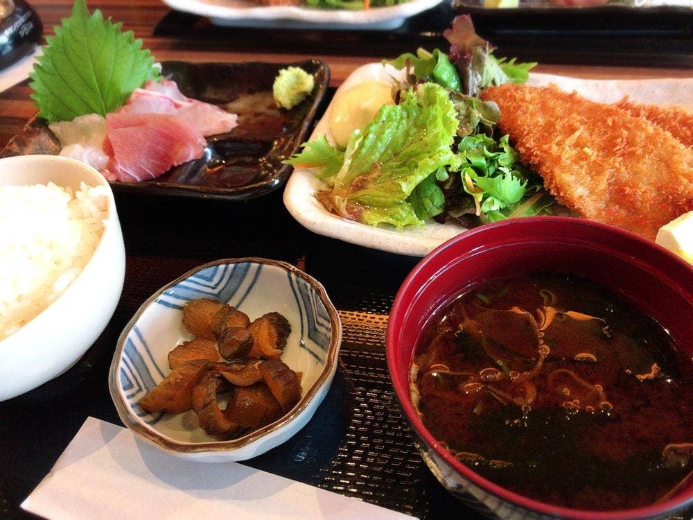 魚河岸本舗 魚魚屋 春日井店