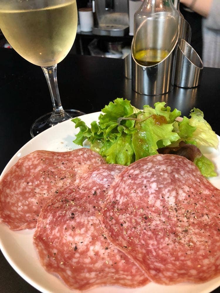 バル立ち飲みワインとピザの店 BAL