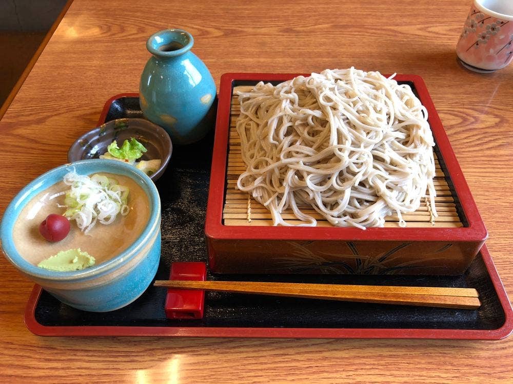 たつみそば店