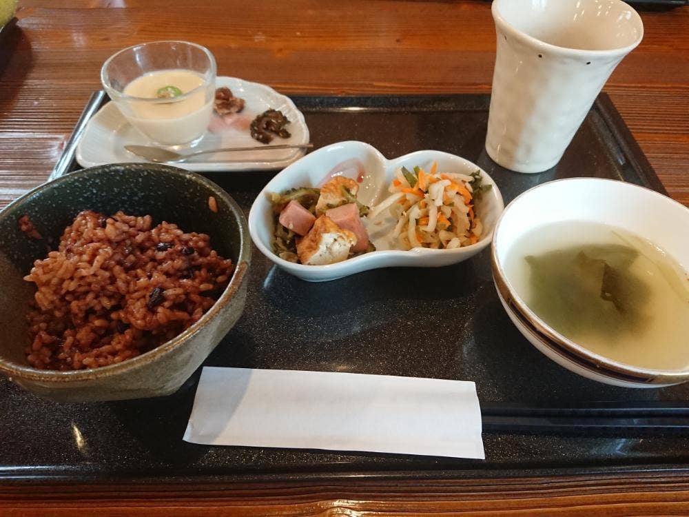 たまごのあしあと
