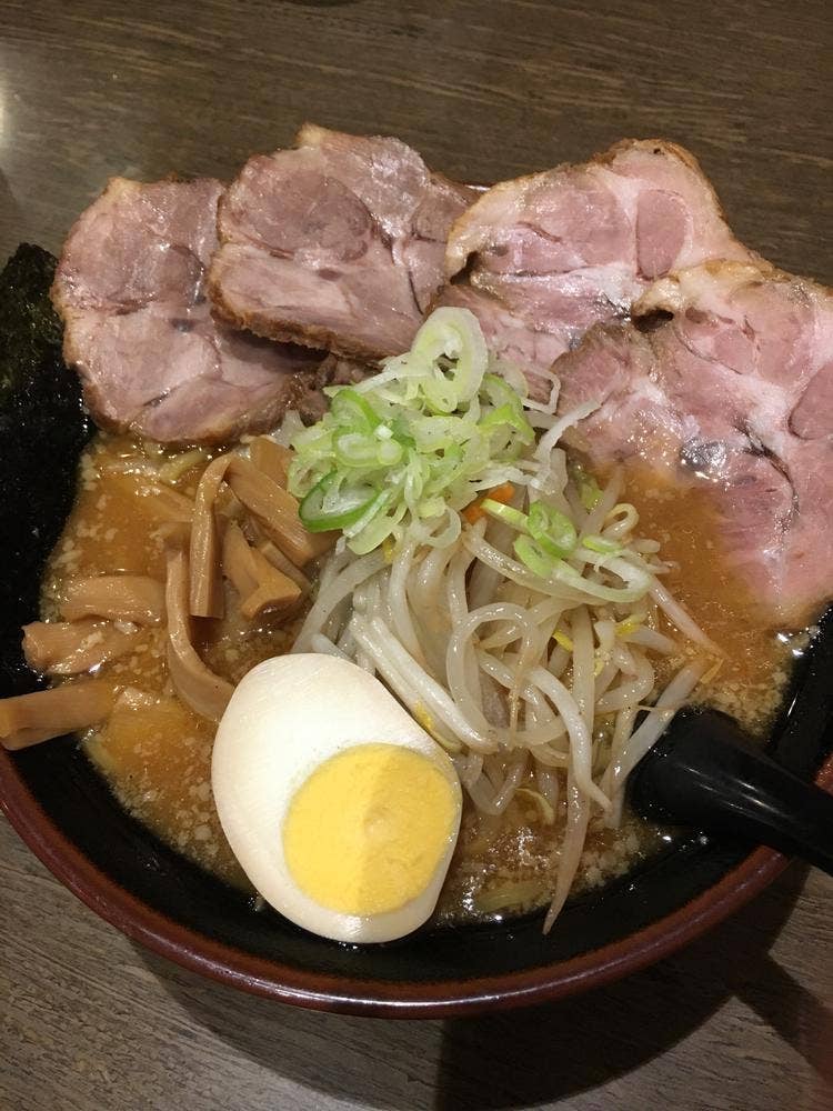 ラーメントウマ