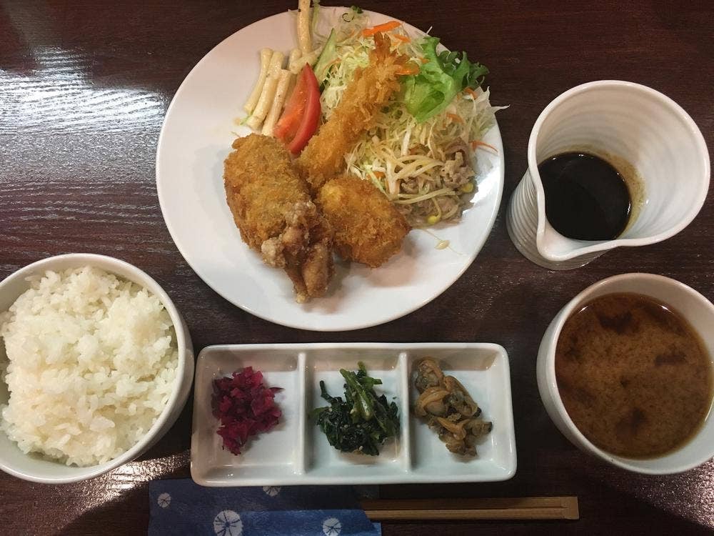 俵コロッケ四谷さくらい
