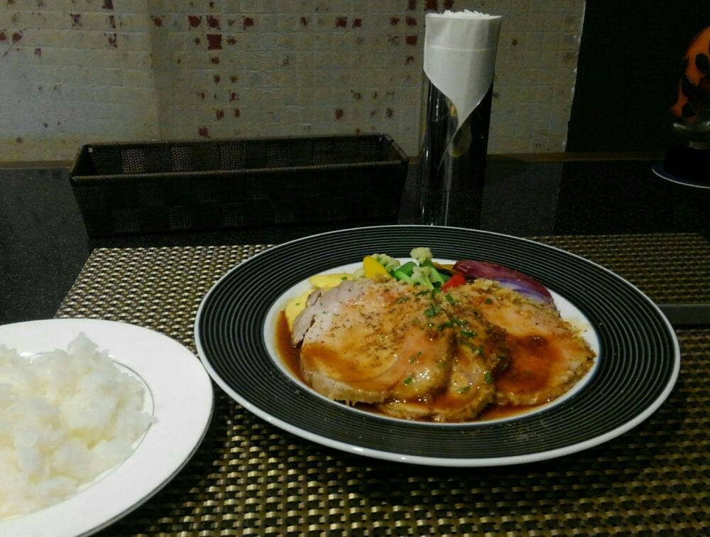 Bar & Kitchen 澤田