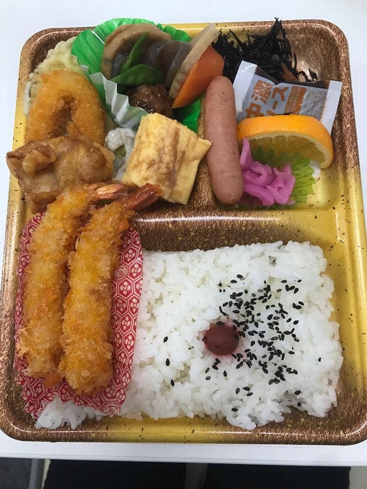 お弁当 どんどん 町田小山店