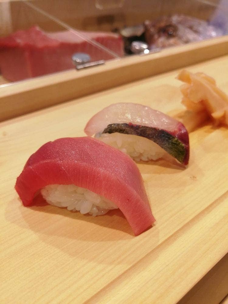 寿司·割烹 魚よし