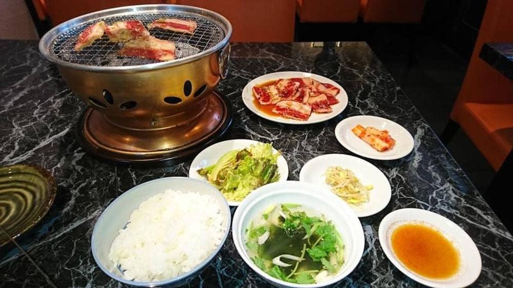 黒毛和牛炭火焼肉 名将