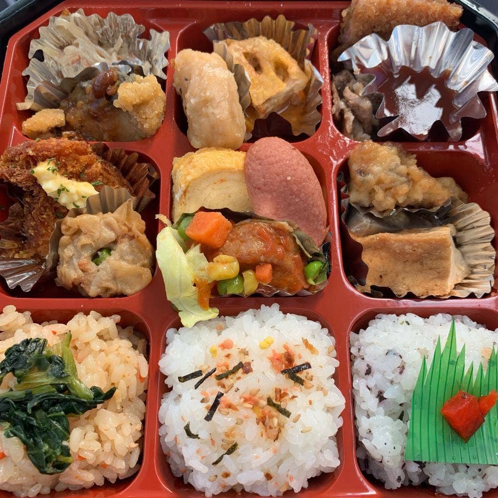 蔵ダイニング いぶき ログ売店