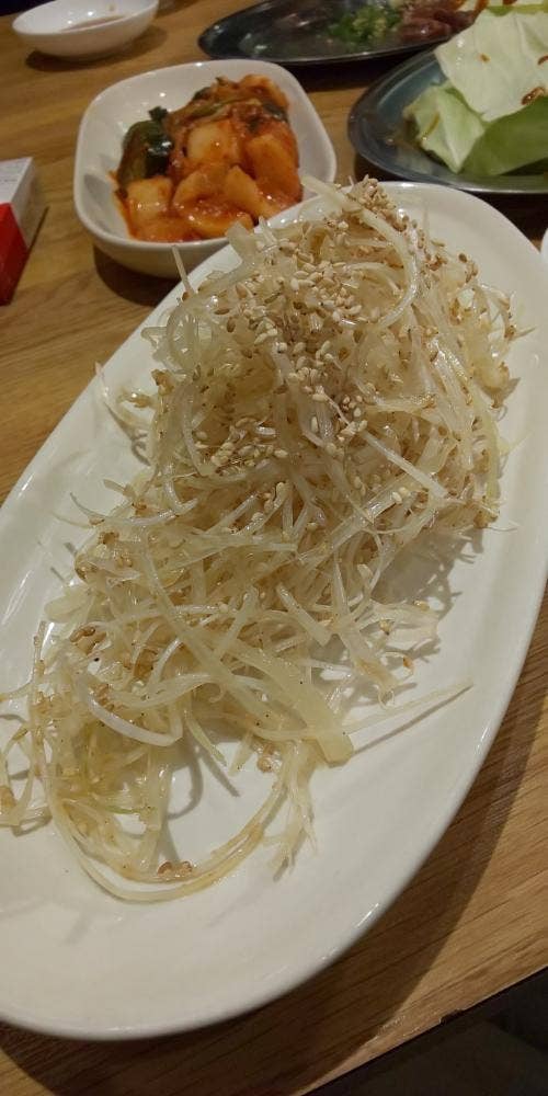 炭火焼肉ホルモン 笑福